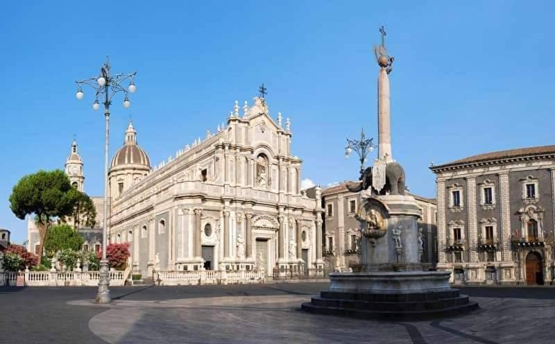 Апартаменты Saint Cristofer House Катания Экстерьер фото