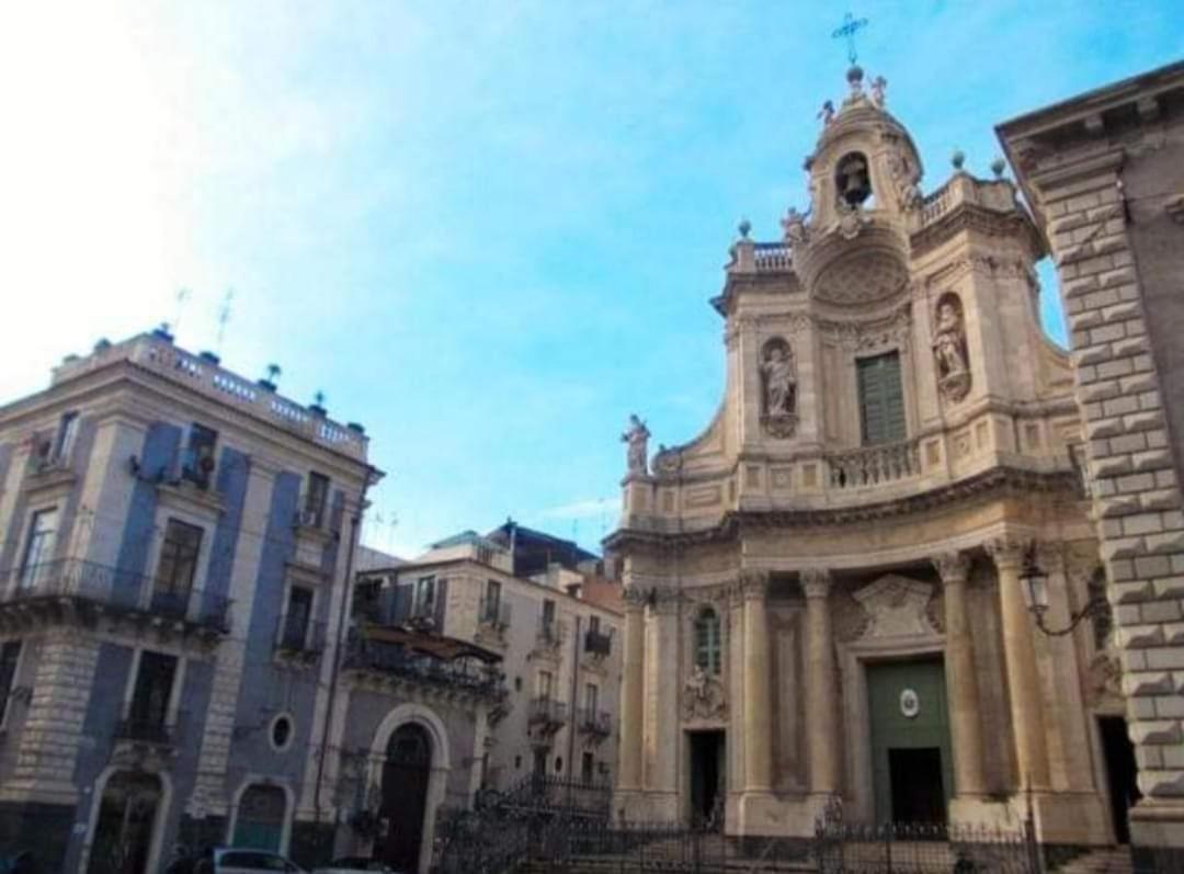 Апартаменты Saint Cristofer House Катания Экстерьер фото